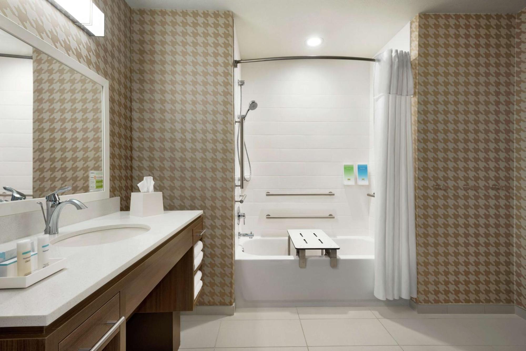 Home2 Suites By Hilton Bismarck Dış mekan fotoğraf